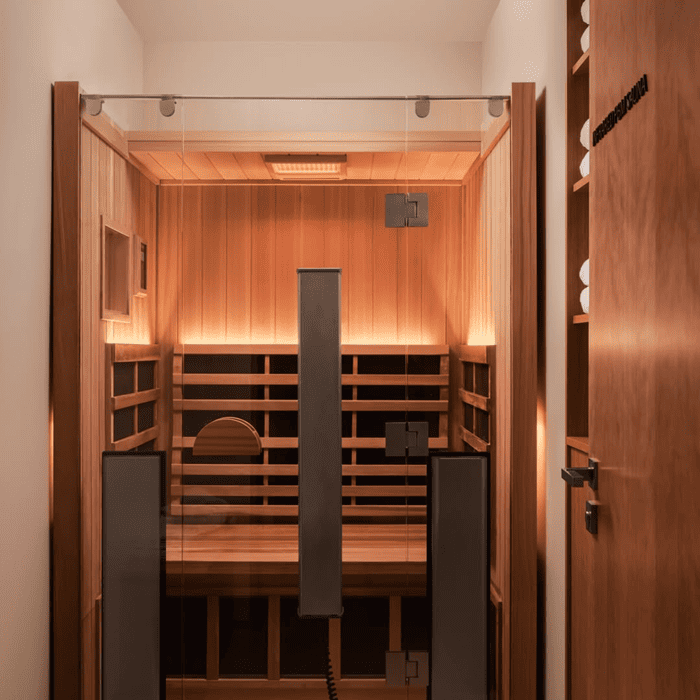 Luxury wellness club in Dubai showcasing recovery therapies and wellness trends in 2026