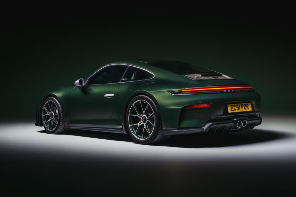 The Porsche 911 GT3 Earls Court 51 Edition parked outside a historic British landmark