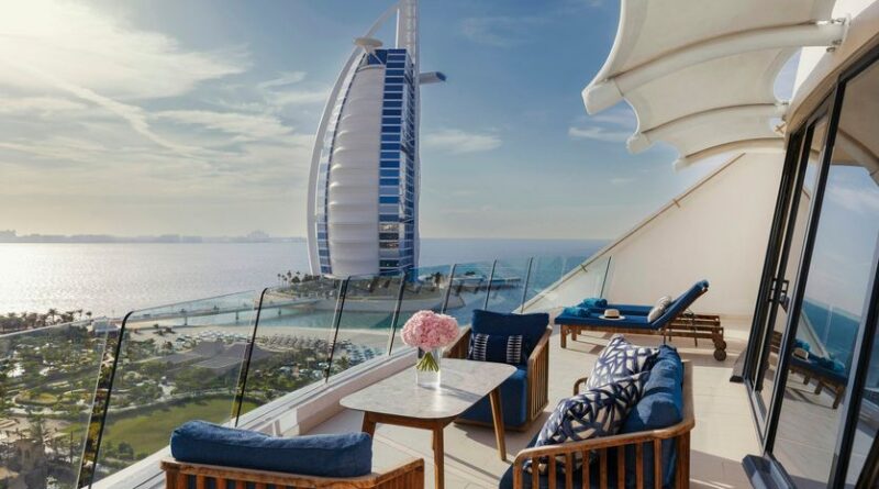 Dubai Hotel Rates Rise Up to 175%